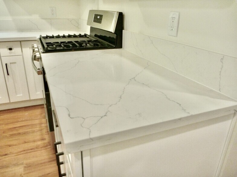 Building Photo - 1110 S Wooster St