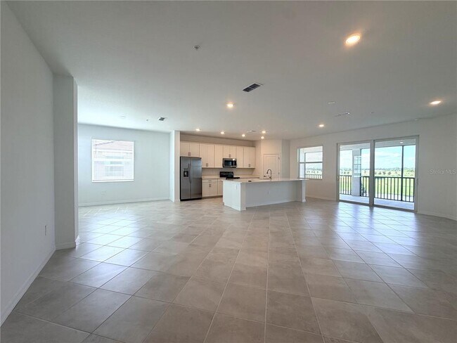 Building Photo - 13037 Blackberry Ct