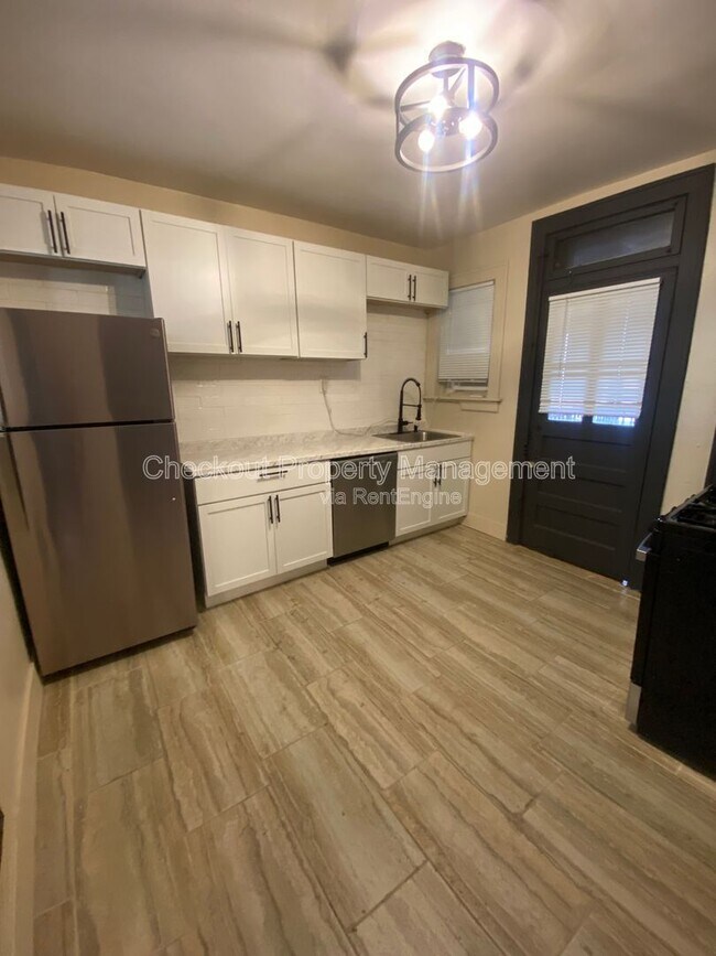 Building Photo - 4301 Potomac St