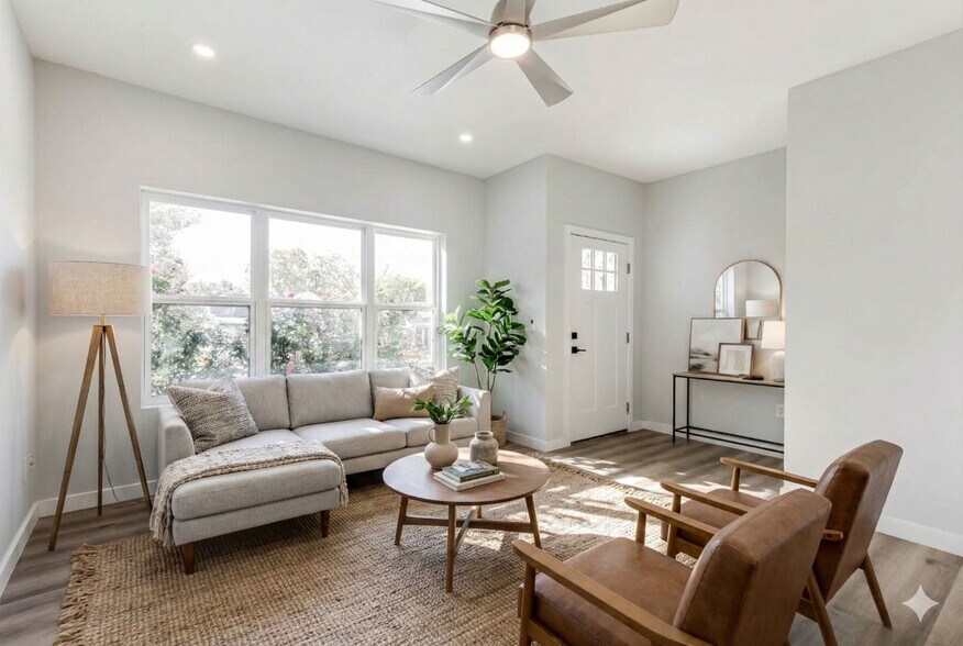 Building Photo - 811 Nevada St