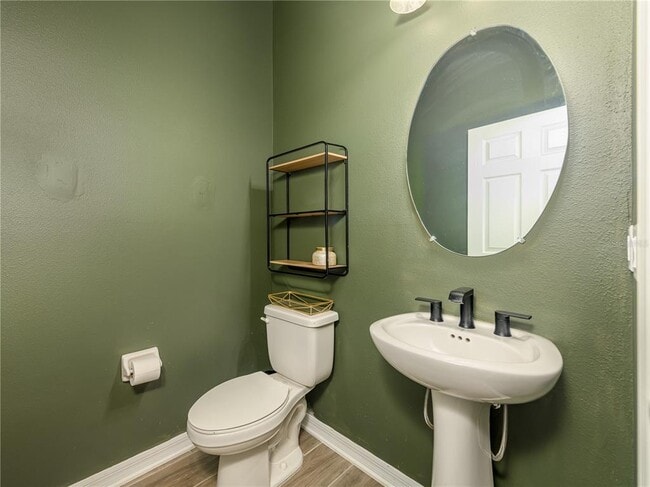 Building Photo - 29844 Southwell Ln