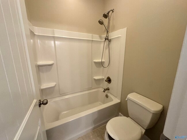 Building Photo - 155 Sougahatchee Dr
