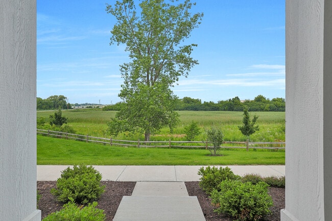 Building Photo - 316 Timberleaf Cir