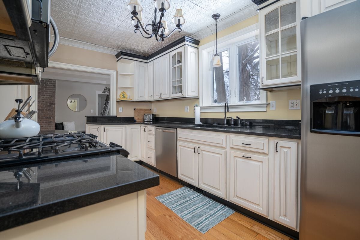 Building Photo - 308 Ballston Ave