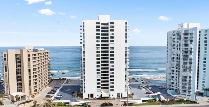 Building Photo - 3043 S Atlantic Ave
