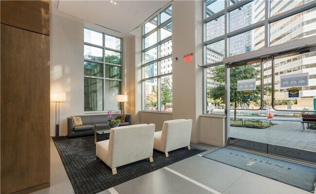 Building Photo - Insignia Condominiums ~ Belltown