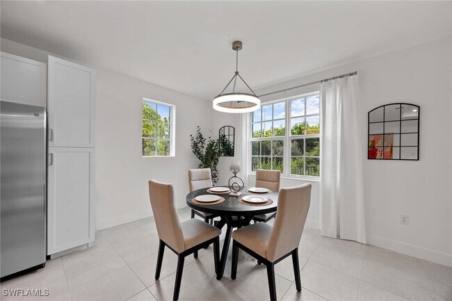 Building Photo - 26400 Coco Cay Cir