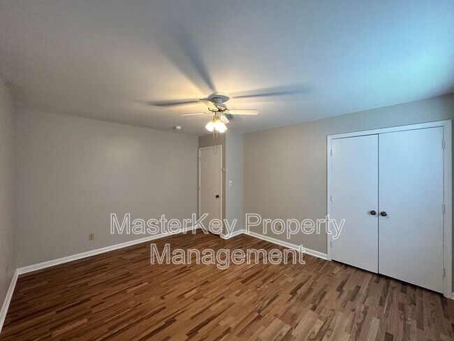 Building Photo - 4017 Grimstead Ln