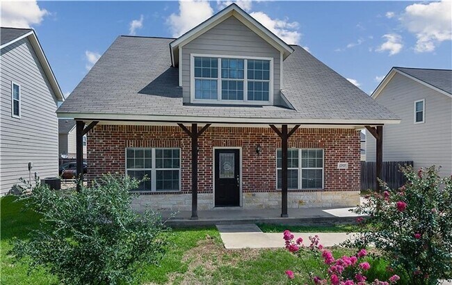 Primary Photo - 6909 Appomattox Dr