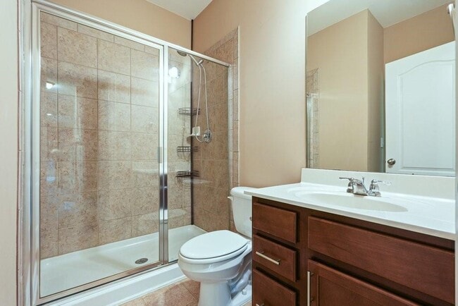 Building Photo - 1010 Chelsey Way