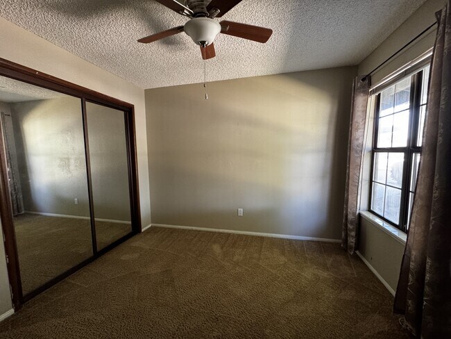 Building Photo - 1591 Christifer Ln