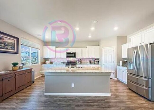 Building Photo - Modern 3-Story Home with Breathtaking Moun...