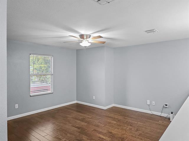 Building Photo - 4602 Green Meadow Dr