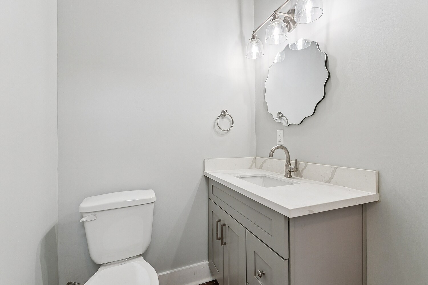 Building Photo - 3429 Baronne St