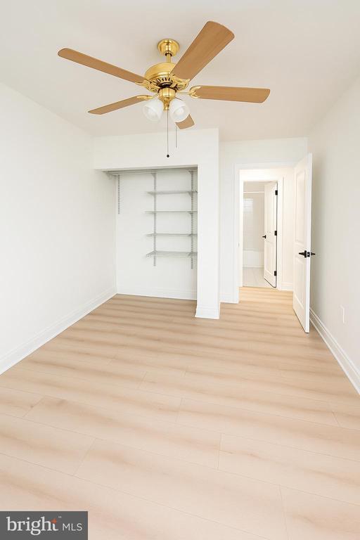 Building Photo - 10811 Violet Ct