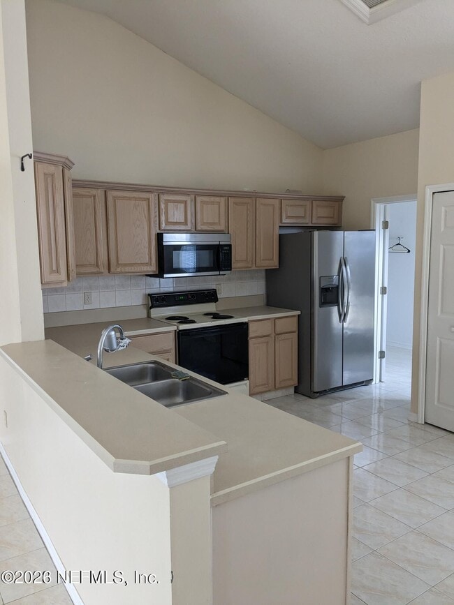 Building Photo - 14090 W Waverly Falls Ln