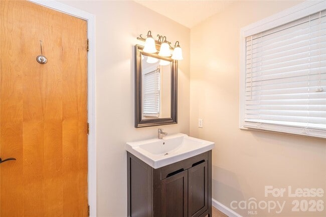 Building Photo - 24752 Kates Dr