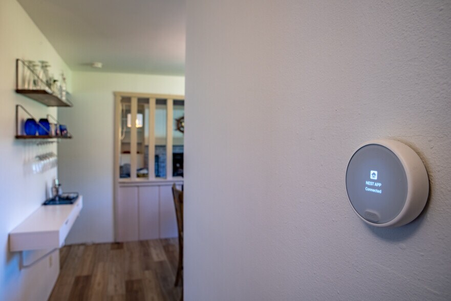 Building Photo - 5310 Trafalger Pl