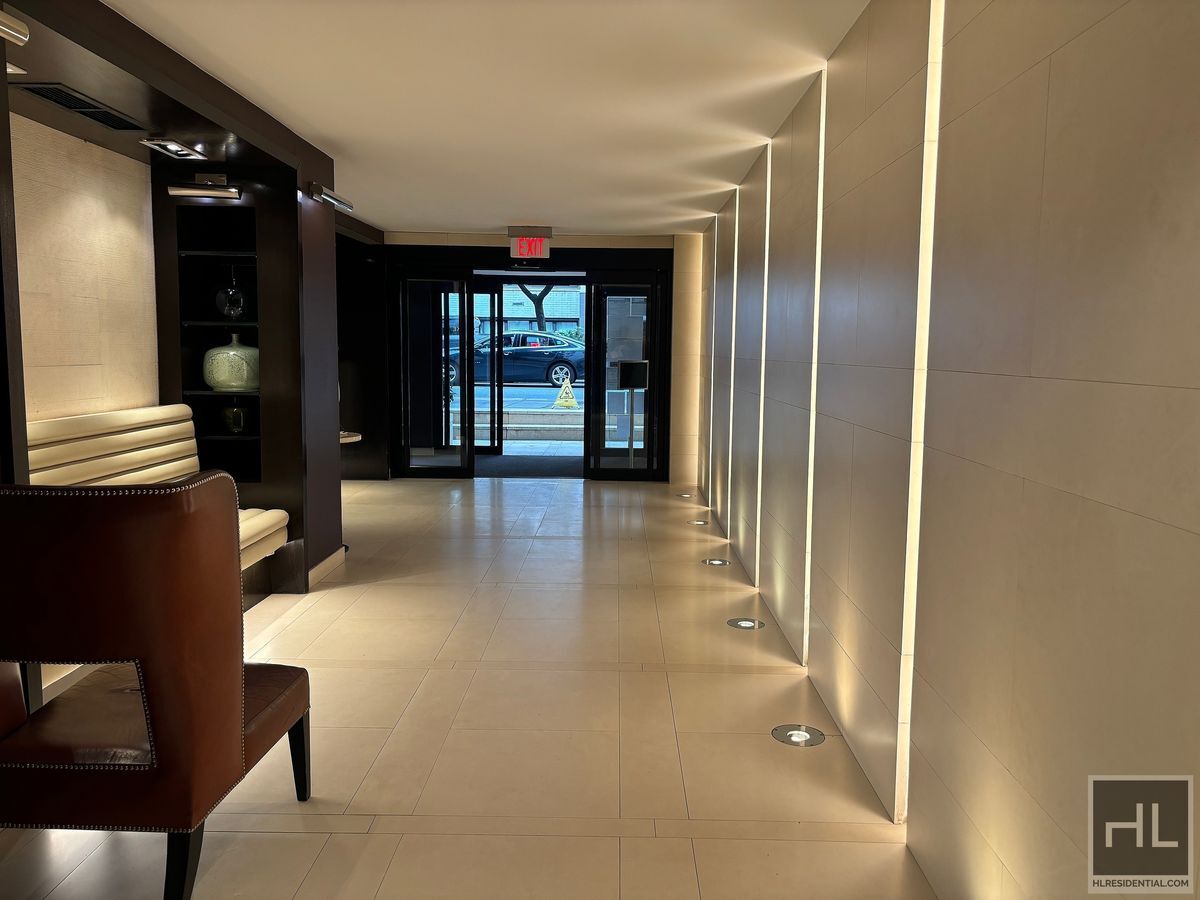 Building Photo - EAST 63 STREET