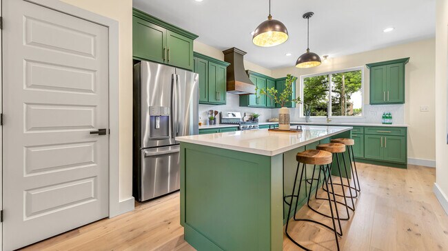 Kitchen - 4121 Wyoming St