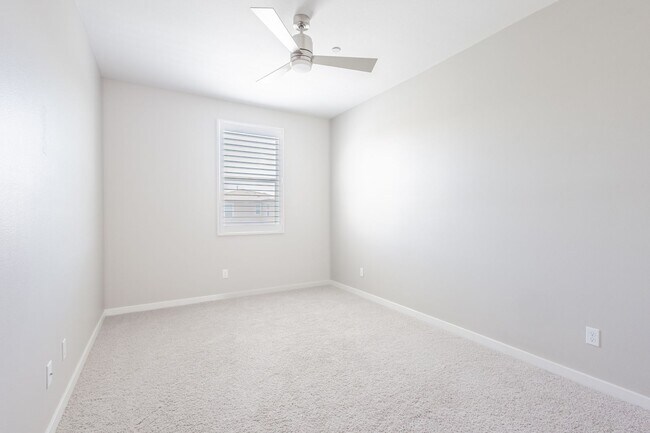 Building Photo - 4808 S Tangerine Way