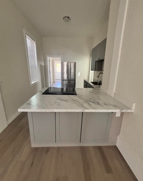 Building Photo - 654 S Colorado St