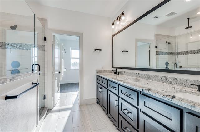 Building Photo - 2609 La Altura Ln