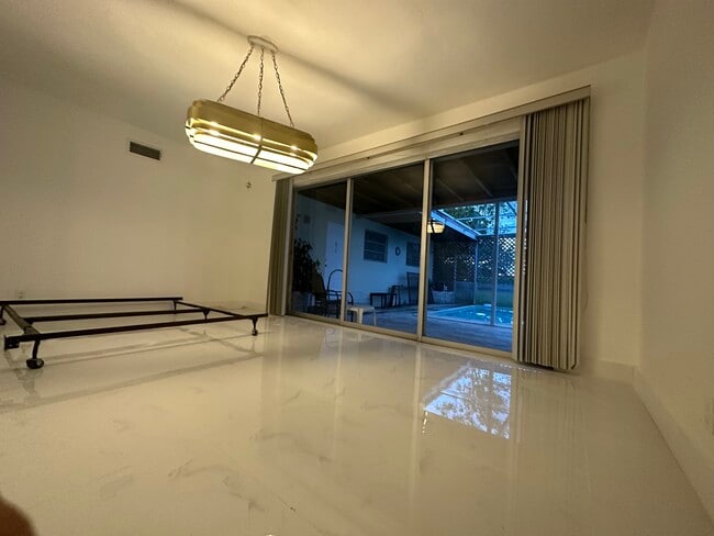 Building Photo - 6700 SW 97th Ave