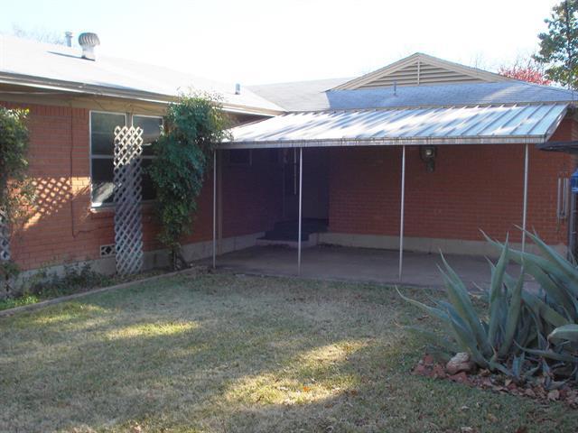 Building Photo - 1704 Cordell St