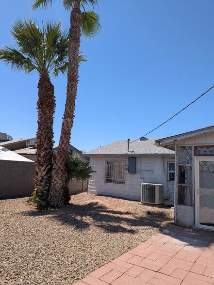 Building Photo - 4331 N 20th St