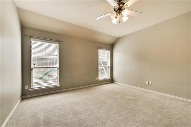 Building Photo - 10213 Canyon Creek Dr