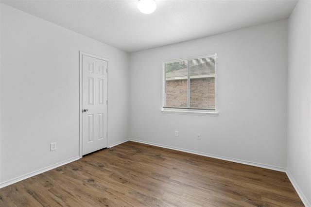 Building Photo - 2205 Lookout Ln