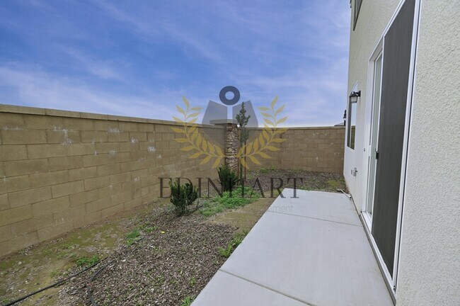 Building Photo - 231 Nabors Dr S