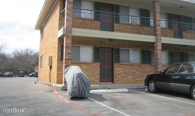 Building Photo - 416 Summit Ave