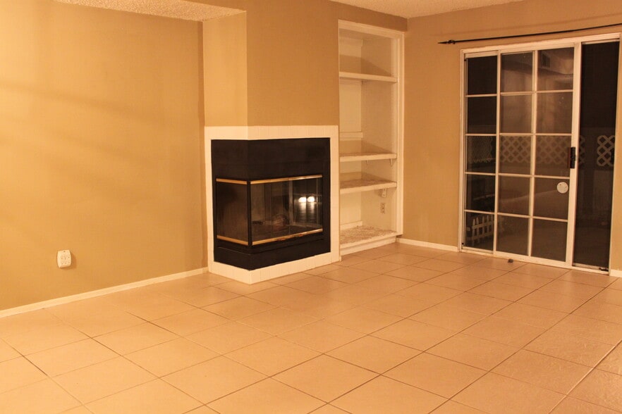 Building Photo - 8283 Mondavi Pl