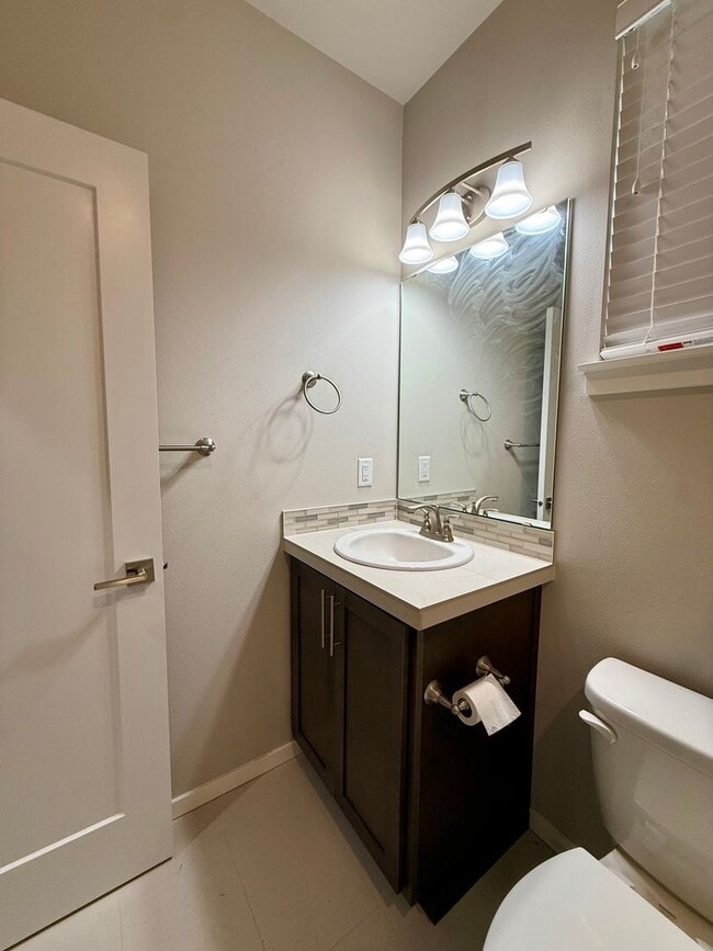 Building Photo - Renton Home