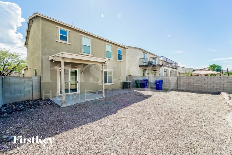 Building Photo - 1498 W Beantree Ln