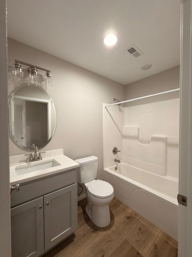 Building Photo - 3031-MF3-E4