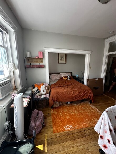 Building Photo - 38 Hemenway St