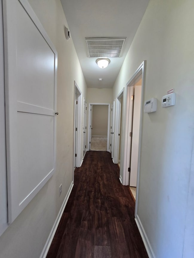 Building Photo - 1833 Talisker Dr