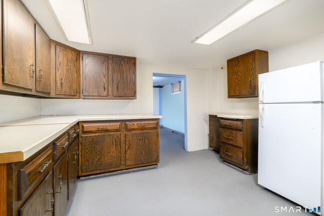 Building Photo - 20 Rockmere Rd