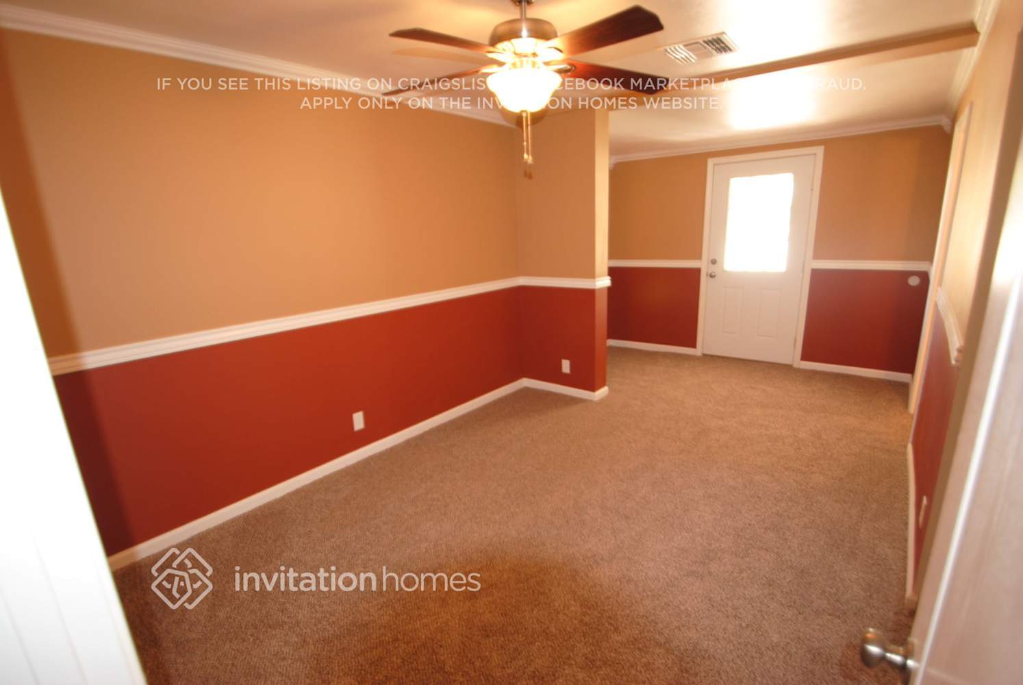 Building Photo - 907 N Wedgewood Dr