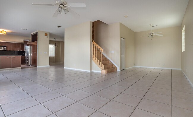 Building Photo - 122 SW 164th Terrace