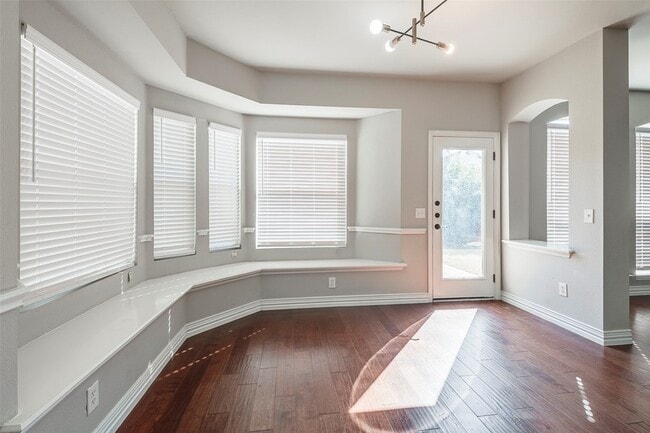 Building Photo - 4524 Burnhill Dr