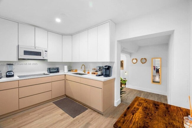 Primary Photo - 2788 SW 33rd Ct