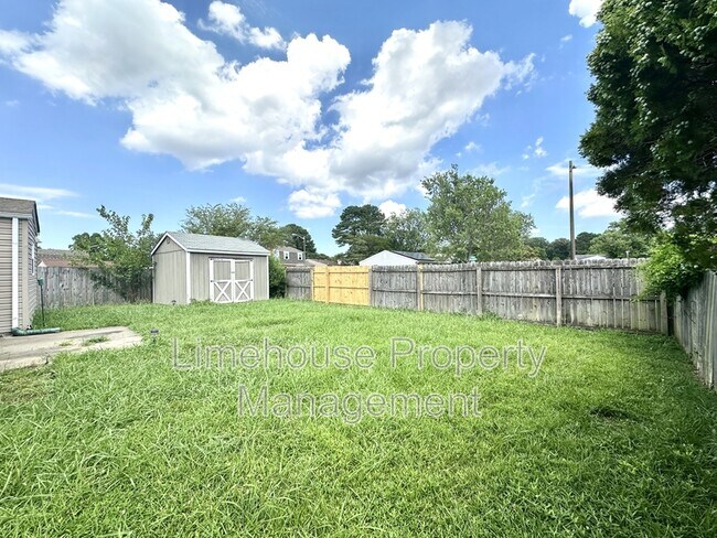 Building Photo - 4916 Ruth Rd