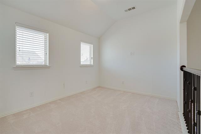 Building Photo - 9001 Violet Dr