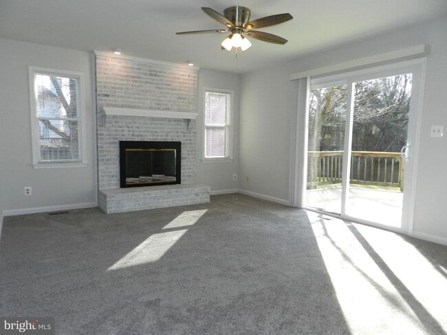 Building Photo - 206 Gerber Dr