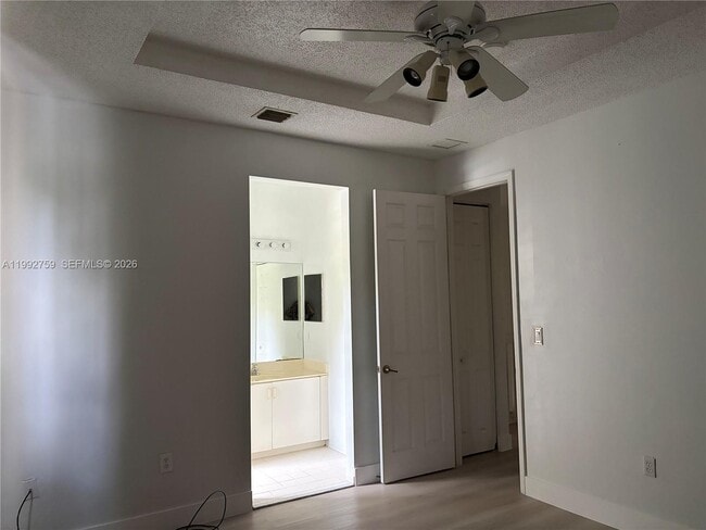 Building Photo - 2281 NE 42nd Ave