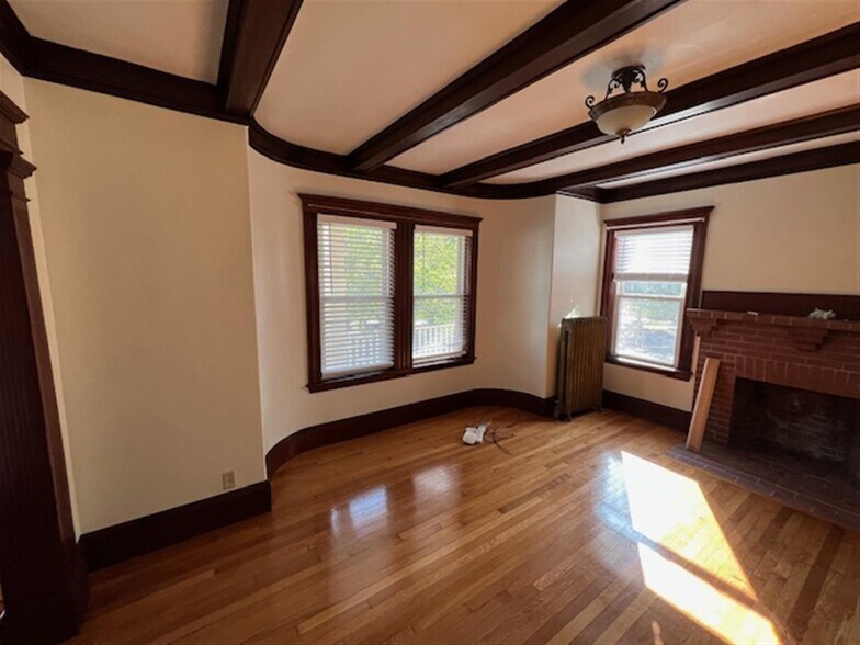 Building Photo - 78 Powder House Blvd